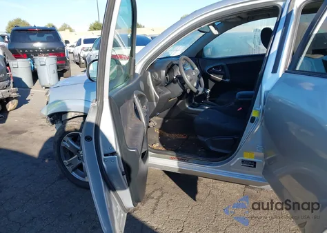 2011 Toyota Rav4 Sport z USA, uszkodzony, nr VIN JTMWF4DV5B5040814